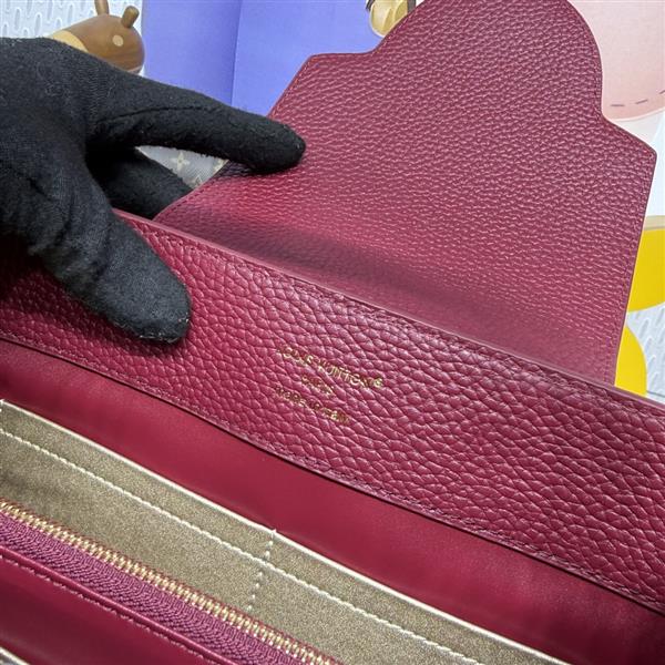 2026120185551644 270